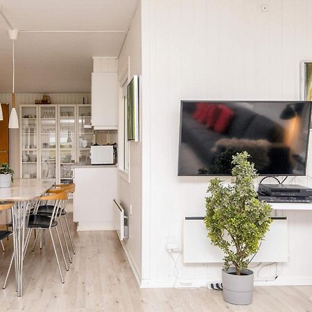 6 Person Holiday Home In Hejls ภายนอก รูปภาพ